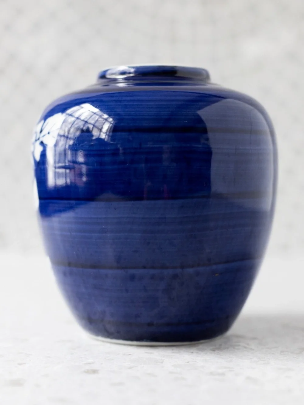 Vintage Takahashi blue white hand painted floral vase or ginger jar no lid 4